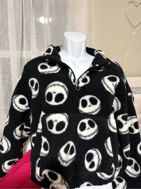 Disney Black & White Zip-Up Fleece Pullover with Skull Pattern
